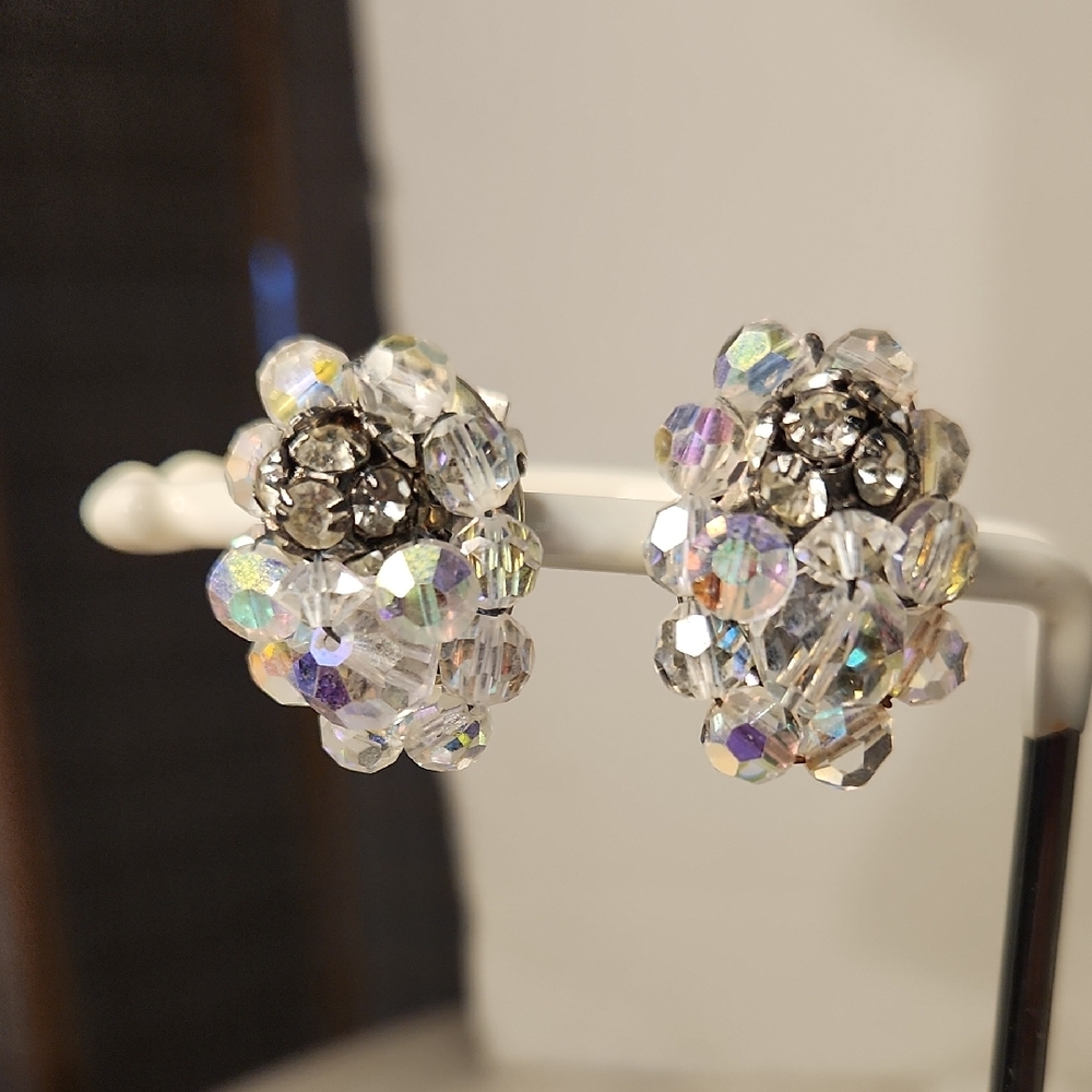 Vintage | Aurora Borealis Crystal Cluster Silver Earrings